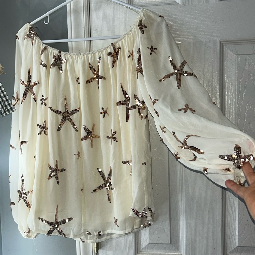 Sparkle Cream and gold top